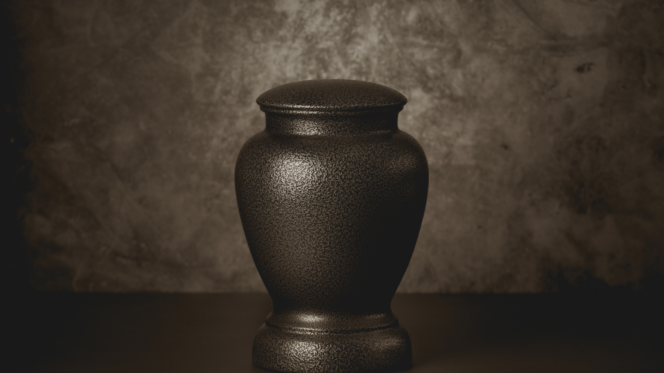 Black Urn